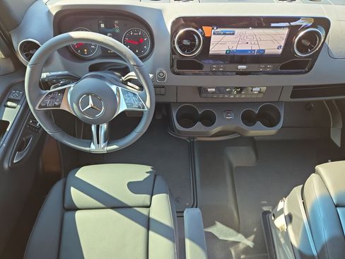 New 2025 Mercedes-Benz Sprinter 2500 image 14