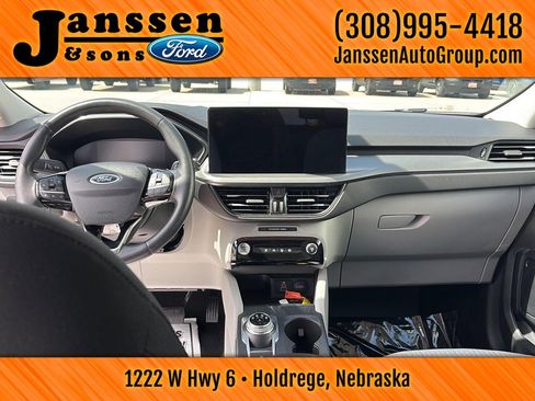 Used 2024 Ford Escape Active w/ Tech Pack #1 AWD/4WD image 15
