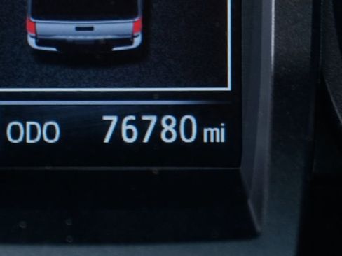 Used 2018 Toyota Tacoma TRD Off-Road w/ Technology Package image 22