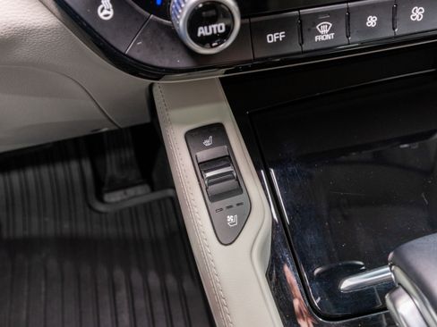 Used 2021 Kia Telluride EX w/ EX Premium Package image 23