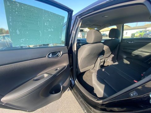 Used 2018 Nissan Sentra S image 14