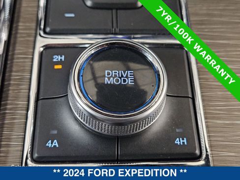 Certified 2024 Ford Expedition Limited image 36