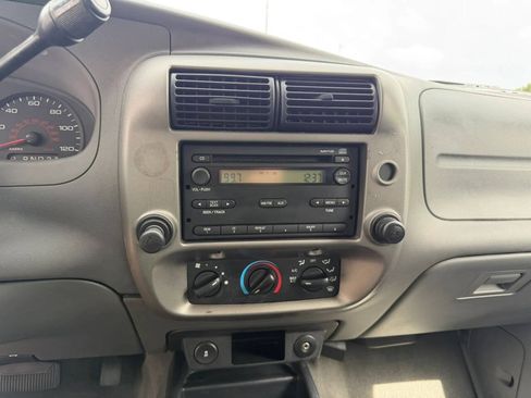 Used 2011 Ford Ranger XLT RWD image 13