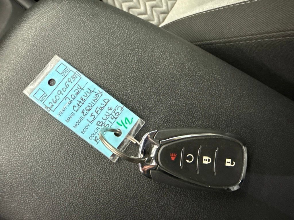 Used 2024 Chevrolet Equinox LS FWD image 33