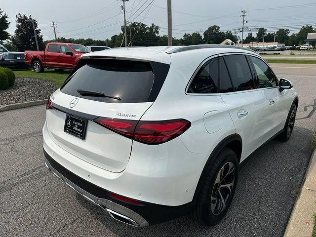 Certified 2025 Mercedes-Benz GLC 350e 4MATIC image 5
