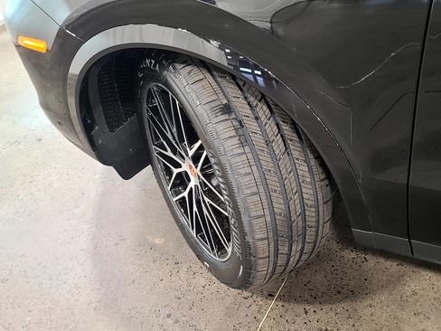 New 2026 Porsche Cayenne S image 33