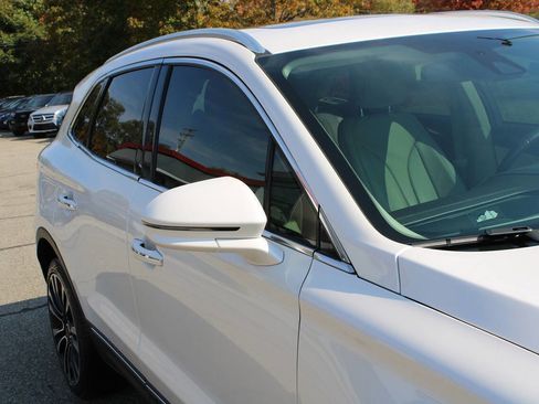 Used 2019 Lincoln MKC Reserve image 19