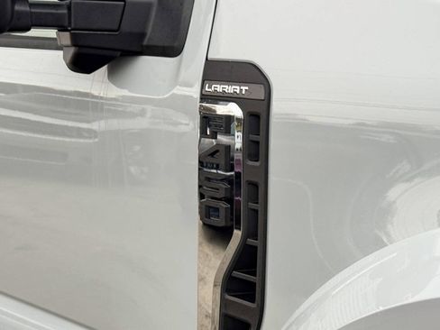 Used 2025 Ford F450 Lariat image 10