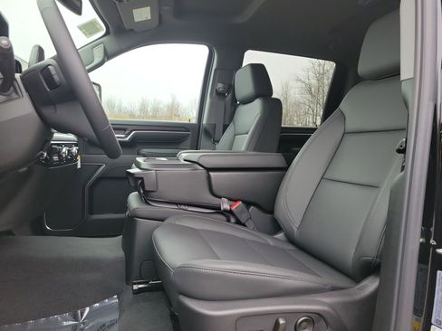 New 2026 GMC Sierra 2500 SLT AWD/4WD image 4