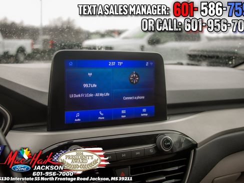 Certified 2020 Ford Escape SEL image 16