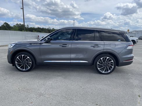 Used 2024 Lincoln Aviator Reserve w/ Equipment Group 201A AWD/4WD image 7