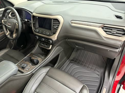 Used 2023 GMC Acadia Denali w/ Denali Ultimate Package image 11