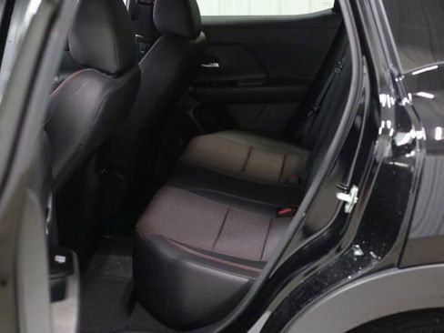 New 2026 Nissan Kicks SR w/ Illumination Package FWD image 19