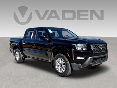 Used 2023 Nissan Frontier SV w/ SV Convenience Package