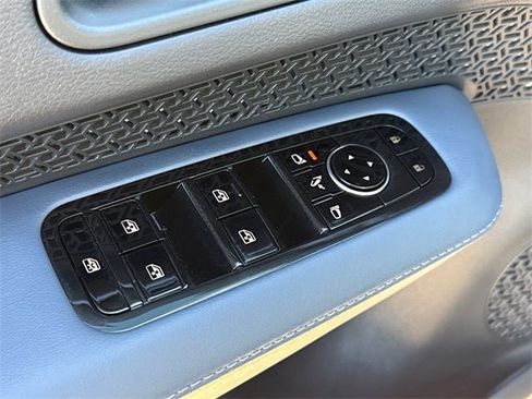 Certified 2024 Nissan Ariya AWD image 23