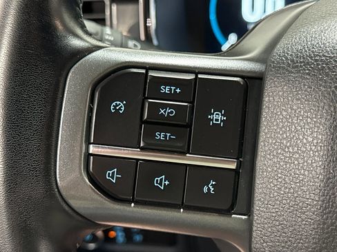 Used 2022 Ford F150 Lariat image 6