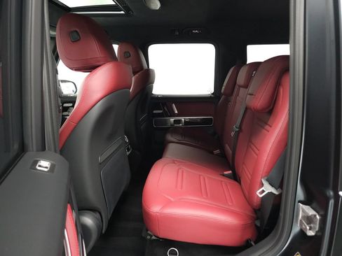 Certified 2025 Mercedes-Benz G 580 w/ Manufactur Interior Package image 28