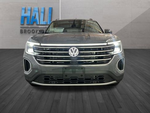 New 2026 Volkswagen Atlas SE image 8