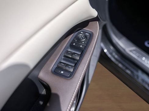 Used 2024 Lexus RX 350 FWD w/ Technology Package image 22