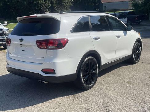 Used 2020 Kia Sorento S FWD image 3