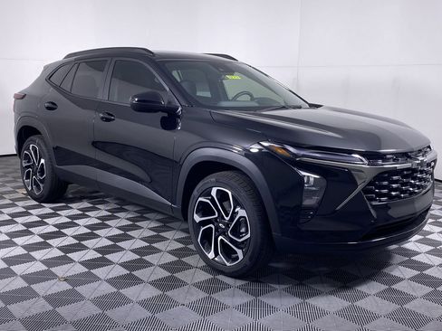 New 2026 Chevrolet Trax RS w/ Driver Confidence Package image 19