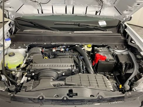 New 2026 Ford Maverick Lobo image 9