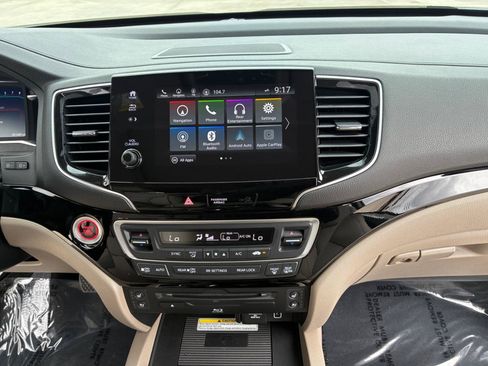 Used 2021 Honda Pilot Elite image 22