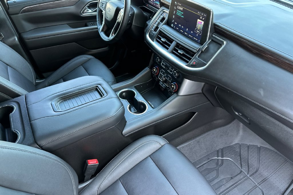 Used 2024 Chevrolet Tahoe Z71 w/ Z71 Off-Road Package AWD/4WD image 22