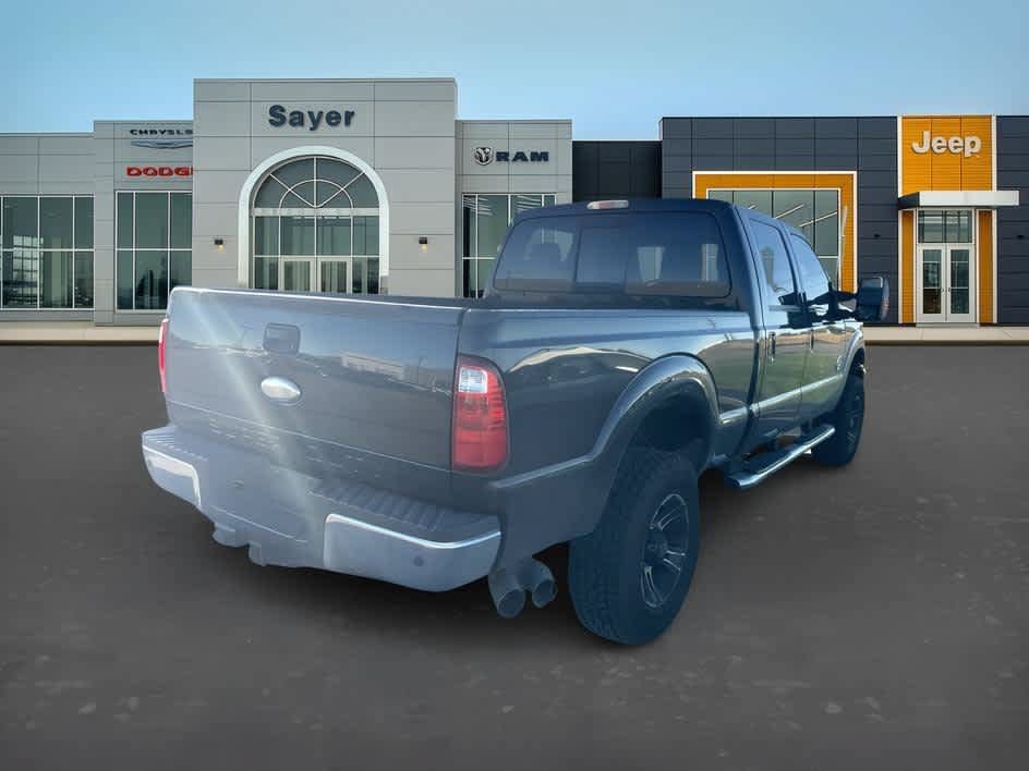Used 2011 Ford F250 Lariat w/ Lariat Interior Pkg AWD/4WD image 2