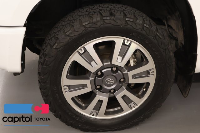 Used 2020 Toyota Tundra Platinum AWD/4WD image 7