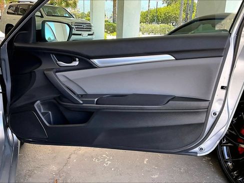 Used 2018 Honda Civic LX image 28