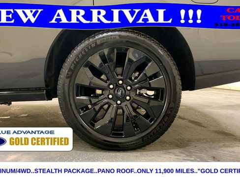 Used 2025 Ford Expedition Platinum w/ Stealth Appearance Package image 24