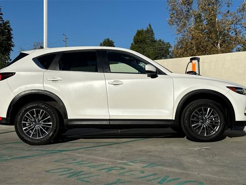 Used 2019 MAZDA CX-5 Touring image 6