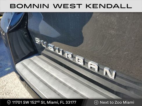 Used 2019 Chevrolet Suburban LS image 9