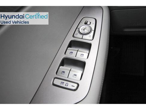 Certified 2025 Hyundai Palisade SEL FWD image 24