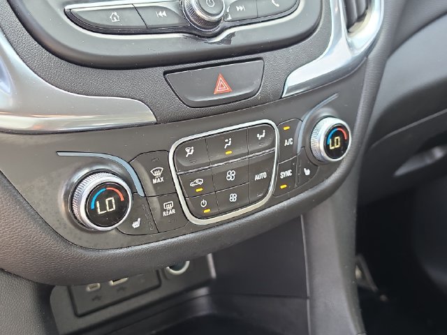 Used 2021 Chevrolet Equinox LT FWD image 25