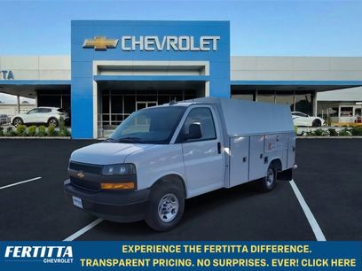 New 2025 Chevrolet Express 3500 w/ Power Convenience Package