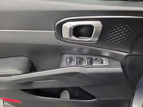 Certified 2022 Kia Sorento S FWD image 21