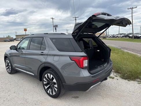 Used 2025 Ford Explorer Platinum w/ LUX Leather Package AWD/4WD image 26