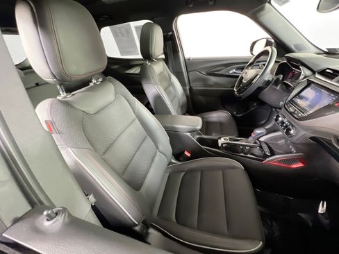 Used 2021 Chevrolet TrailBlazer RS w/ Sun and Liftgate Package image 26