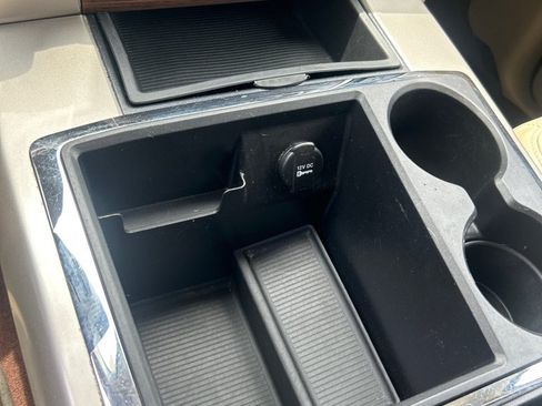 Used 2015 RAM 1500 Laramie w/ Convenience Group RWD image 14