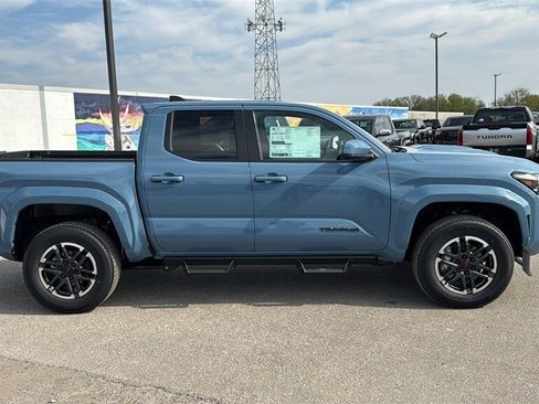 New 2026 Toyota Tacoma TRD Sport image 2