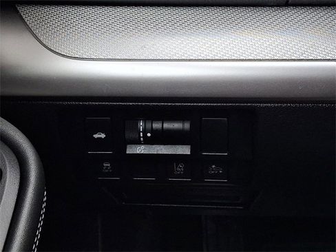 Used 2019 Subaru Legacy 2.5i Premium w/ Popular Package #2A image 21