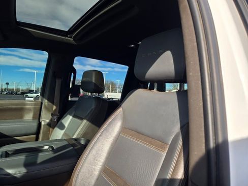 Used 2021 GMC Sierra 3500 Denali w/ Technology Package image 26