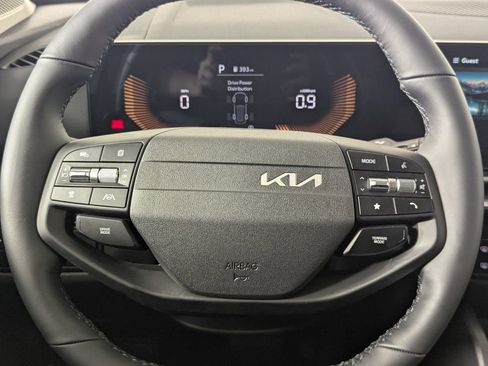 New 2026 Kia Sportage LX w/ LX Convenience Package AWD/4WD image 16