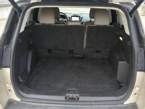 Used 2018 Ford Escape Titanium w/ Ford Safe & Smart Package image 38