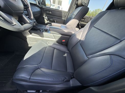 New 2026 Toyota Tundra Platinum AWD/4WD image 22