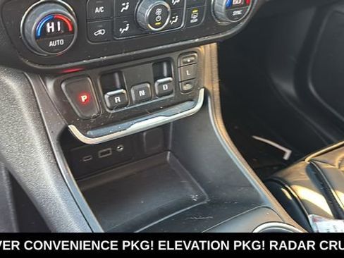 Used 2021 GMC Terrain SLE w/ Driver Convenience Package image 20
