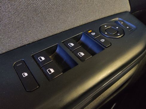 Used 2025 Kia K4 EX FWD image 27