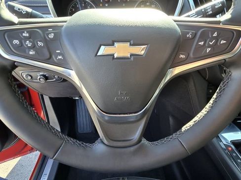 Used 2024 Chevrolet Equinox Premier image 24